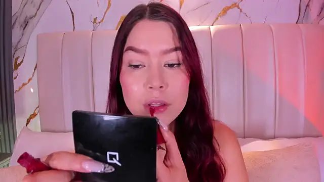 LiaTink online show from 04-13-26, 11:37