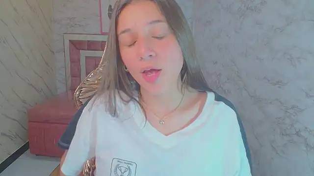  Emily v online show from 12-04-24, 11:35