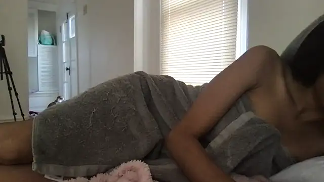 loveofbea online show from 04-18-26, 11:05