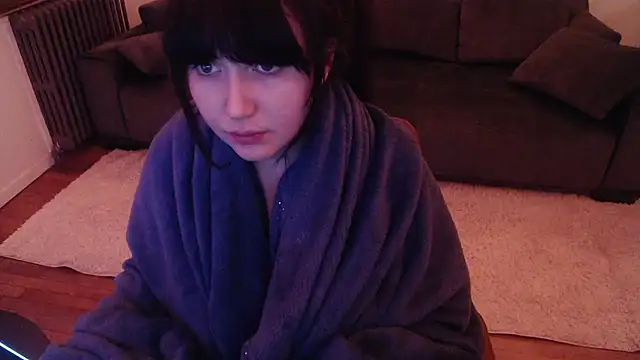 Lynylou online show from 01-14-25, 01:15