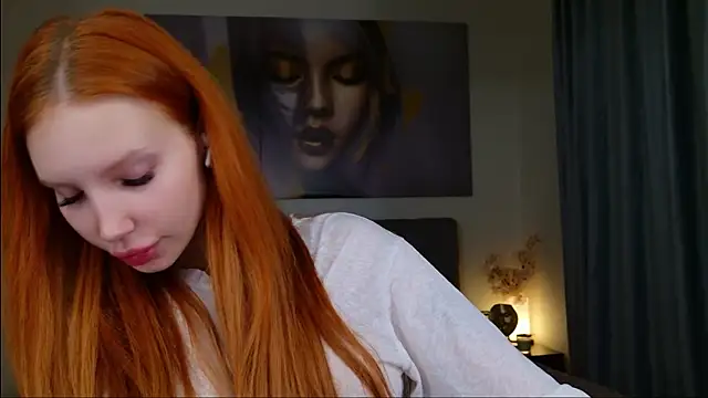 JudyWalkerr online show from 10-31-25, 05:36