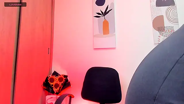 SeleneClark online show from 02-20-25, 06:24