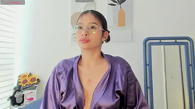 SeleneClark online show from 03-04-26, 06:25