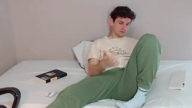 Elio555 online show from 01-10-25, 07:43