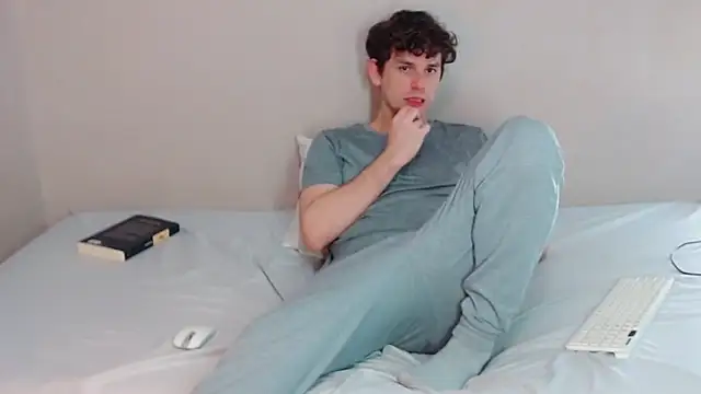 Elio555 online show from 01-31-25, 10:10