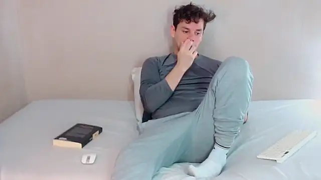 Elio555 online show from 03-01-25, 08:53