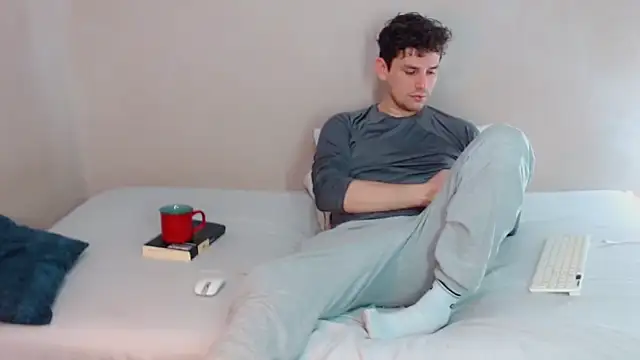 Elio555 online show from 03-07-25, 12:37