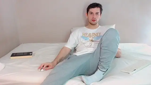 Elio555 online show from 03-16-25, 11:04