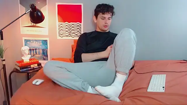 Elio555 online show from 09-12-25, 01:22