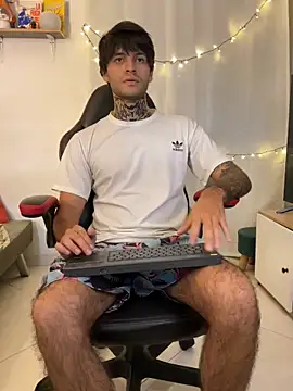 justin stark7 online show from 03-05-26, 06:48