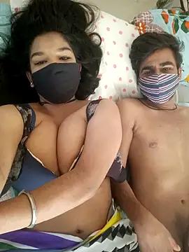hottiess69 online show from 05-15-26, 11:45