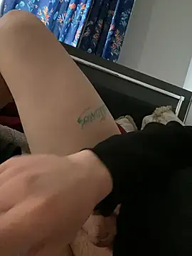 Clu0 online show from 04-07-26, 06:30