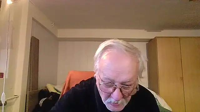 Sammy1660 online show from 01-22-25, 08:07