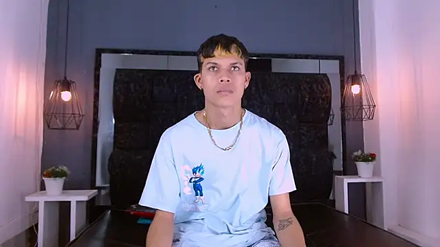 Levis Montes online show from 01-13-25, 02:11