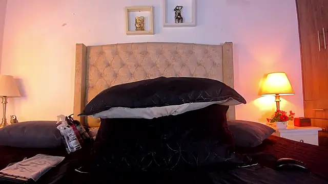 allisson m online show from 03-05-26, 12:12