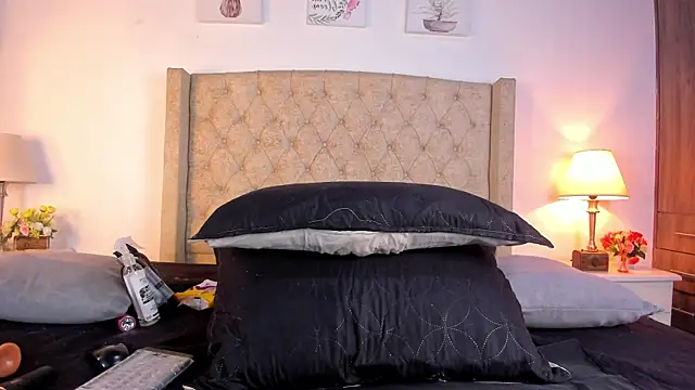 allisson m online show from 04-14-26, 12:11