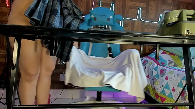 Cristina Vanegas631 online show from 04-21-26, 07:06