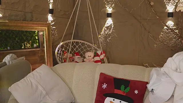 Logan Varela online show from 11-30-25, 02:15