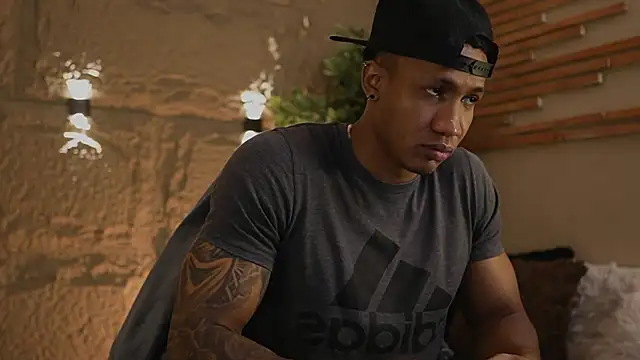 Logan Varela online show from 01-08-26, 11:01