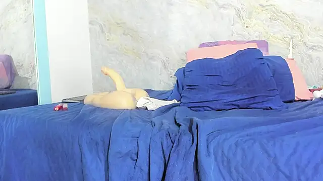 Snapshot of hari_lissaw chatting on 02-01-25, 06:10 hari lissaw online show from 02-01-25, 06:10