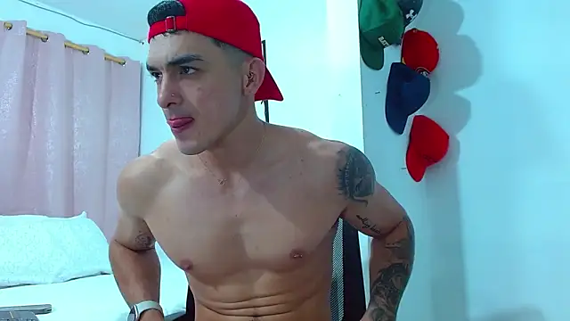 Big ValentinHunk online show from 02-26-25, 07:27