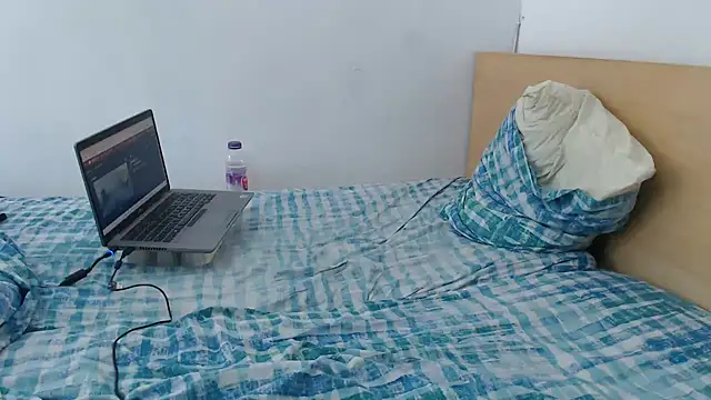 erikamavrik online show from 11-11-25, 07:30