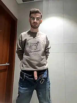 erikamavrik online show from 01-15-26, 12:54