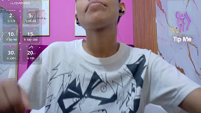 yourcuteneighbourr online show from 04-07-26, 02:56