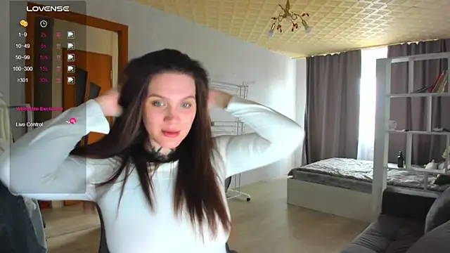 AizaRose online show from 04-06-26, 06:58