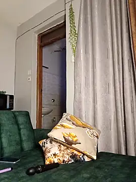 C-yoyo online show from 12-17-25, 11:27