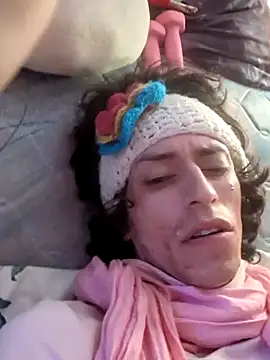 gurlnips online show from 02-11-25, 01:20