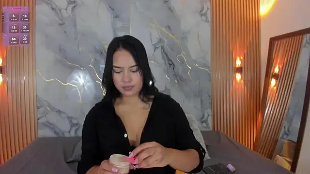 Snapshot of ShanellBlack chatting on 03-05-25, 12:55 ShanellBlack online show from 03-05-25, 12:55