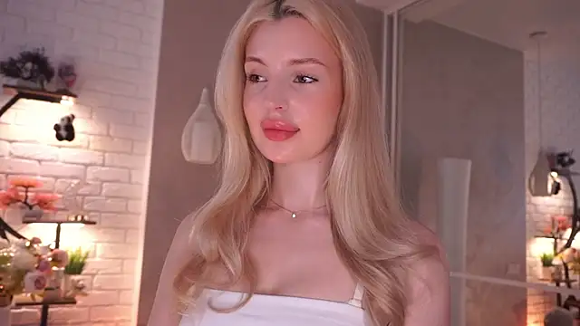 Snapshot of Grace_Gordon chatting on 05-22-26, 07:15 Grace Gordon online show from 05-22-26, 07:15