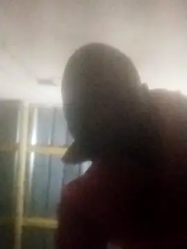 Snapshot of Tshidiso7 chatting on 11-10-25, 07:35 Tshidiso7 online show from 11-10-25, 07:35