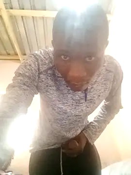 Tshidiso7 online show from 12-04-25, 11:41