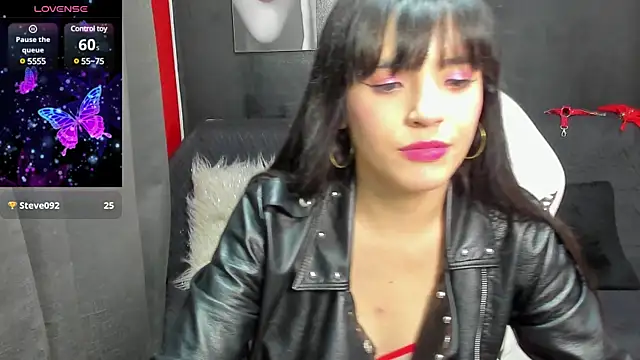 Snapshot of sailor_moon07 chatting on 01-12-25, 05:45 sailor moon07 online show from 01-12-25, 05:45