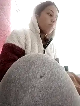 Tiphanydirty3 online show from 03-08-25, 02:30