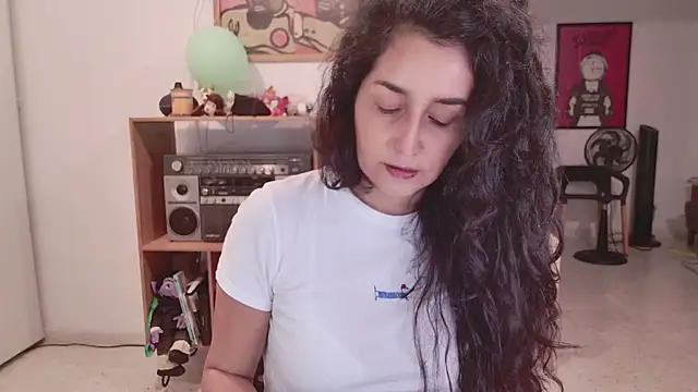 AndreaGomez88 online show from 04-20-26, 12:46