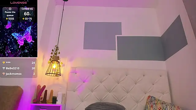 Snapshot of hannah_gray chatting on 02-13-25, 02:31 hannah gray online show from 02-13-25, 02:31