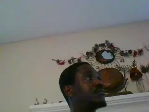 Snapshot of Hugedick0071 chatting on 12-03-24, 07:22 Hugedick0071 online show from 12-03-24, 07:22