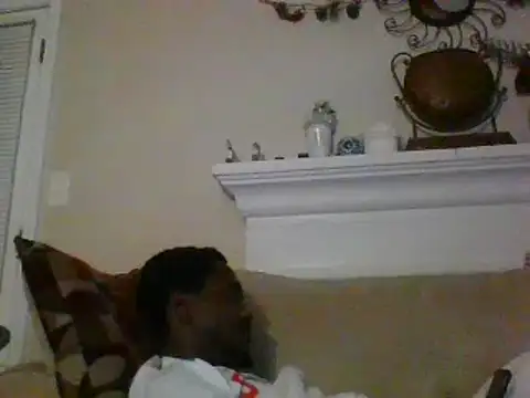 Snapshot of Hugedick0071 chatting on 01-03-25, 03:49 Hugedick0071 online show from 01-03-25, 03:49