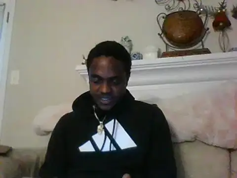 Snapshot of Hugedick0071 chatting on 01-09-25, 10:20 Hugedick0071 online show from 01-09-25, 10:20