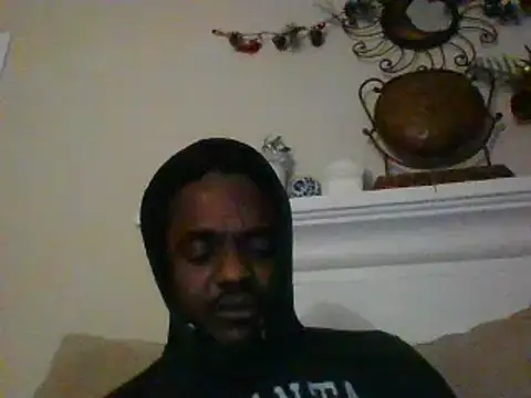 Snapshot of Hugedick0071 chatting on 01-21-25, 05:05 Hugedick0071 online show from 01-21-25, 05:05