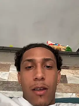 dominic smith  online show from 12-16-25, 09:31