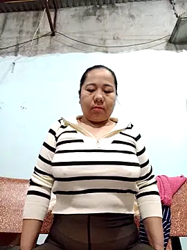 Queen 18200 online show from 11-18-25, 10:47