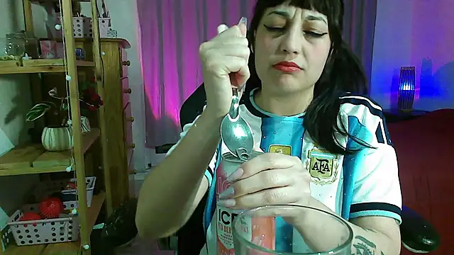 Snapshot of Belu_bunny chatting on 06-10-26, 04:01 Belu bunny online show from 06-10-26, 04:01