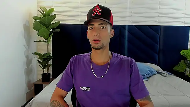 DrakeNeumann online show from 03-01-25, 02:26