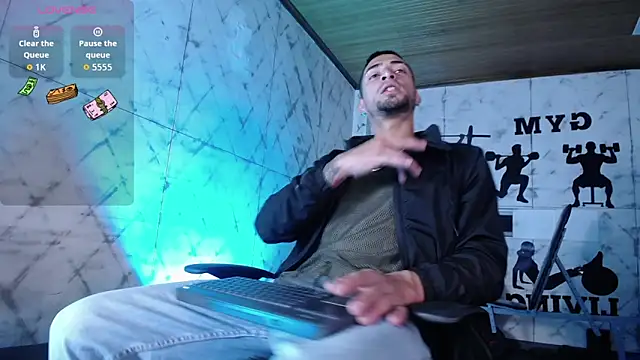 DrakeNeumann online show from 12-19-25, 03:46