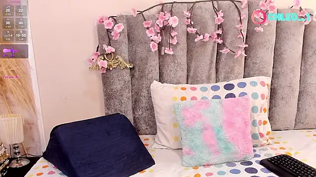 Chleo   online show from 03-26-26, 12:55