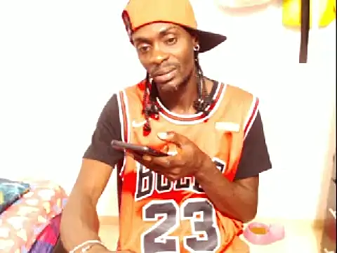 Snapshot of phillip-hot chatting on 01-27-25, 10:27 phillip-hot online show from 01-27-25, 10:27